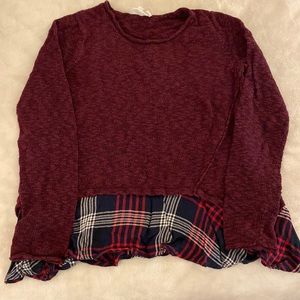 Maroon sweater w plaid detailing. Size Large